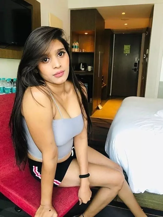 कॉल गर्ल्स सर्विस उनाकोटी